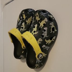 Dinosaur toddler Crocs